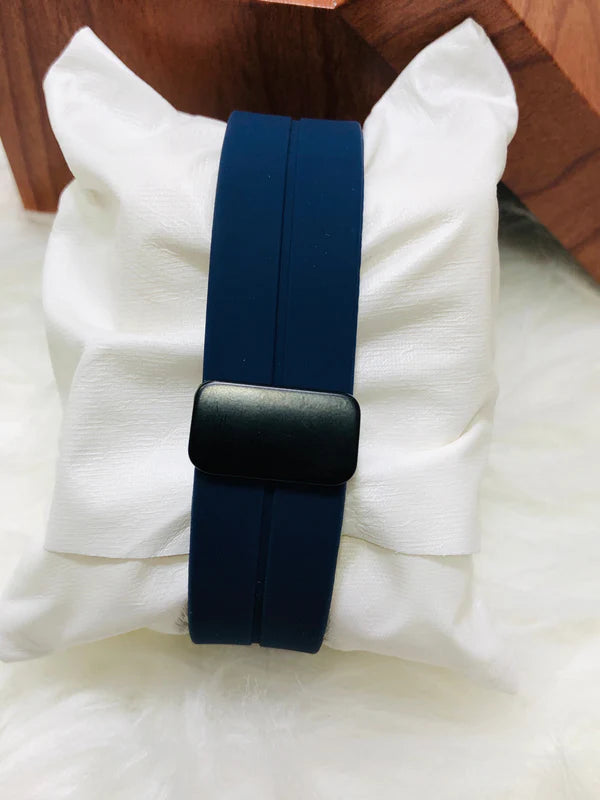 Mitina Round Dial Silicone Strap